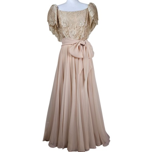 VTG 60s Werlé Beverly Hills Lace Chiffon Silk Gown 4 Champaign Flutter Princess