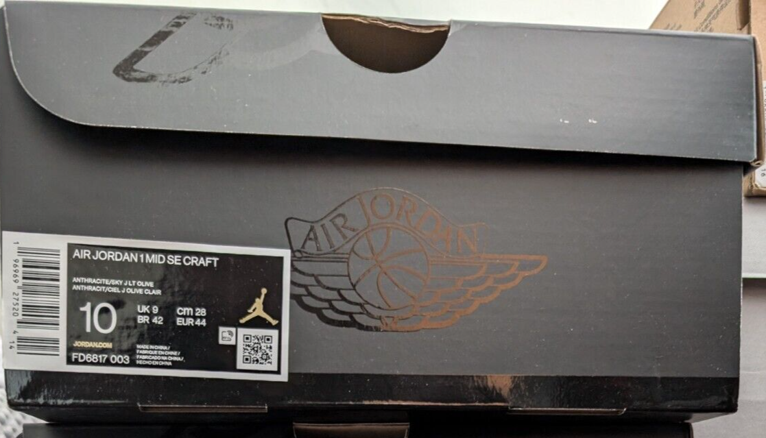 は Size 10 - Air Jordan 1 SE Craft Mid Anthracite Light Olive for
