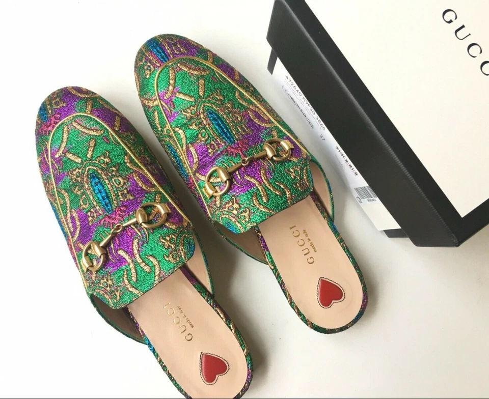 Zapatilla metálica GUCCI Princetown Horsebit Brocado talla 37 (US 7) $750 para mujer