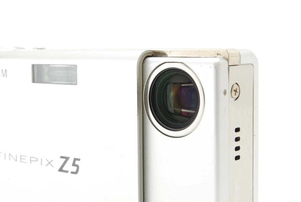 〈Near Mint〉Fujifilm FinePix Z Series Z5fd 6.3MP Digital Camera - Silver japan - Image 3 of 4