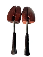 Shoe Keepers by Rochester Shoe Tree Company Mohawk No. 4 Tree Spring Loaded