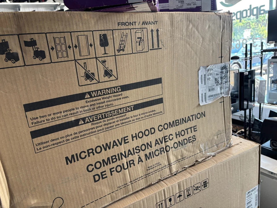 LG LMV1683SW 1,6 ft³ Horno microondas over-the-Range blanco Foto 4 de 4