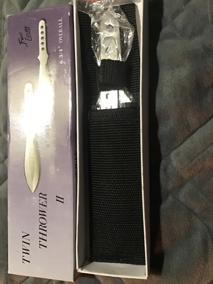 CUCHILLO PARA LANZAR CUBIERTOS ESCARCHA JUEGO DE DARDOS ~ 2 piezas lanzadores con funda ~ NOS ~ 8” y 6 3/4” Ninja Foto 4 de 4