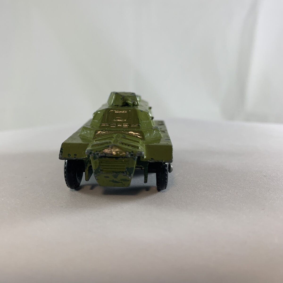 LESNEY MATCHBOX No. 54 Saracen Personnel Carrier Painted C LESNEY MATCHBOX No. 54 Saracen Personnel Carrier Painted C