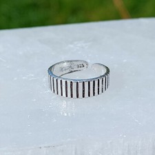 Sterling Silver Adjustable Ribbed Toe Ring