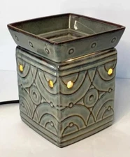 Scentsy Lenore Wax Warmer Melter Green-Gray Geometric Pattern Works