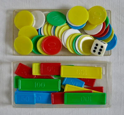 COUVAT, jeton casino, jeux de société, ancien, plastique, avec 1 dé, 63 jetons - Photo 1/4