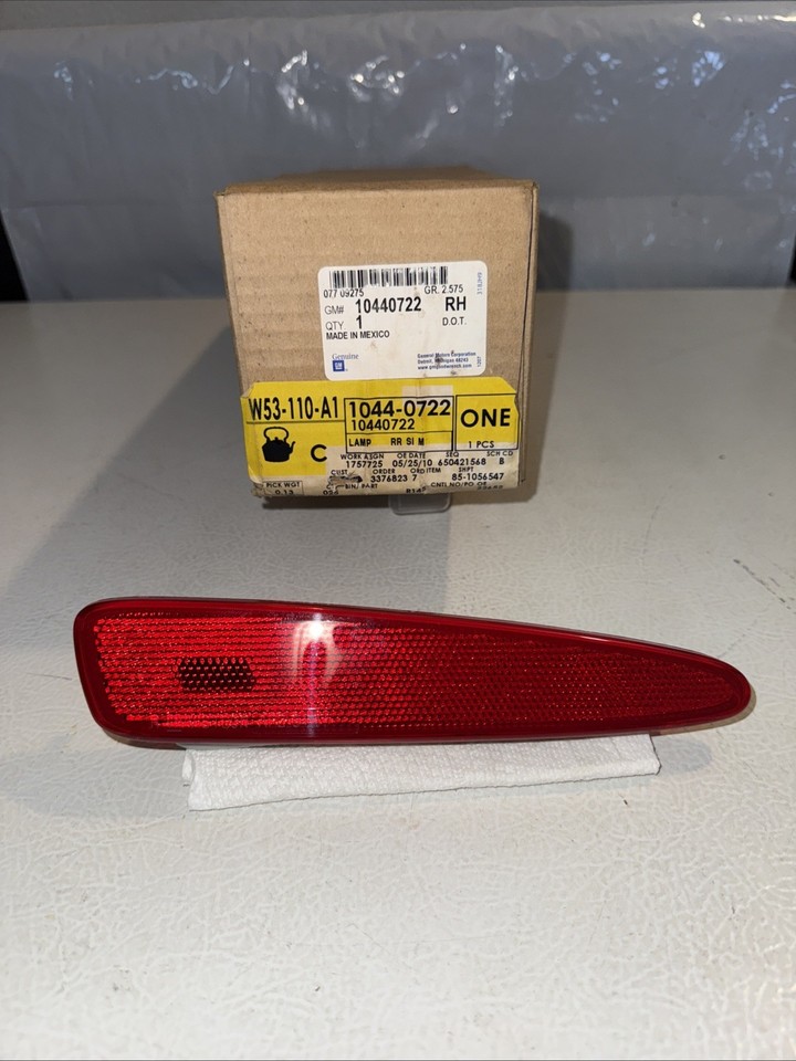 Coppia Parasole Ricambio Per Chevrolet Corvette 2005-2013 (Lato Guida E Passeggero) Con Specchio Illuminato