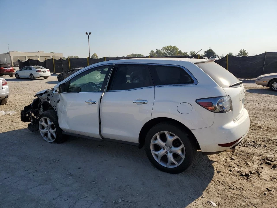 Luz de conducción usada se adapta a: Mazda CX-7 2010 conducción antiniebla sin bisel grado A Foto 2 de 4