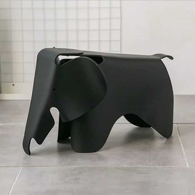 Vitra Charles & Ray Eames Black Elephant Toy Germany Reproduktionsartikel Geb...