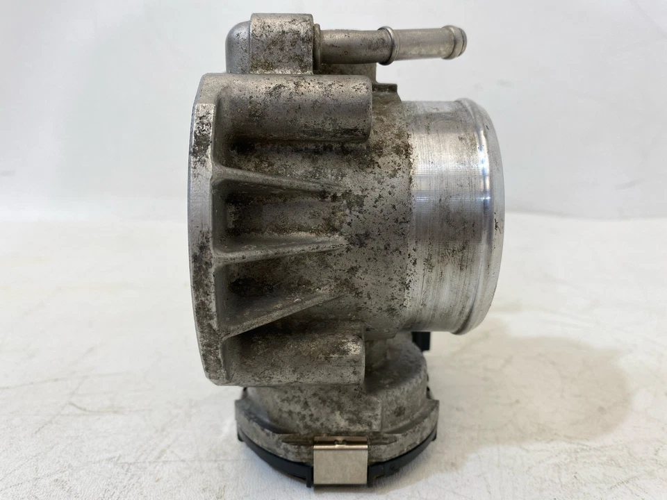 Conjunto de válvula de cuerpo de acelerador KIA FORTE 2010-2013 2,0 L 35100-2G200 FABRICANTE DE EQUIPOS ORIGINALES Foto 3 de 4