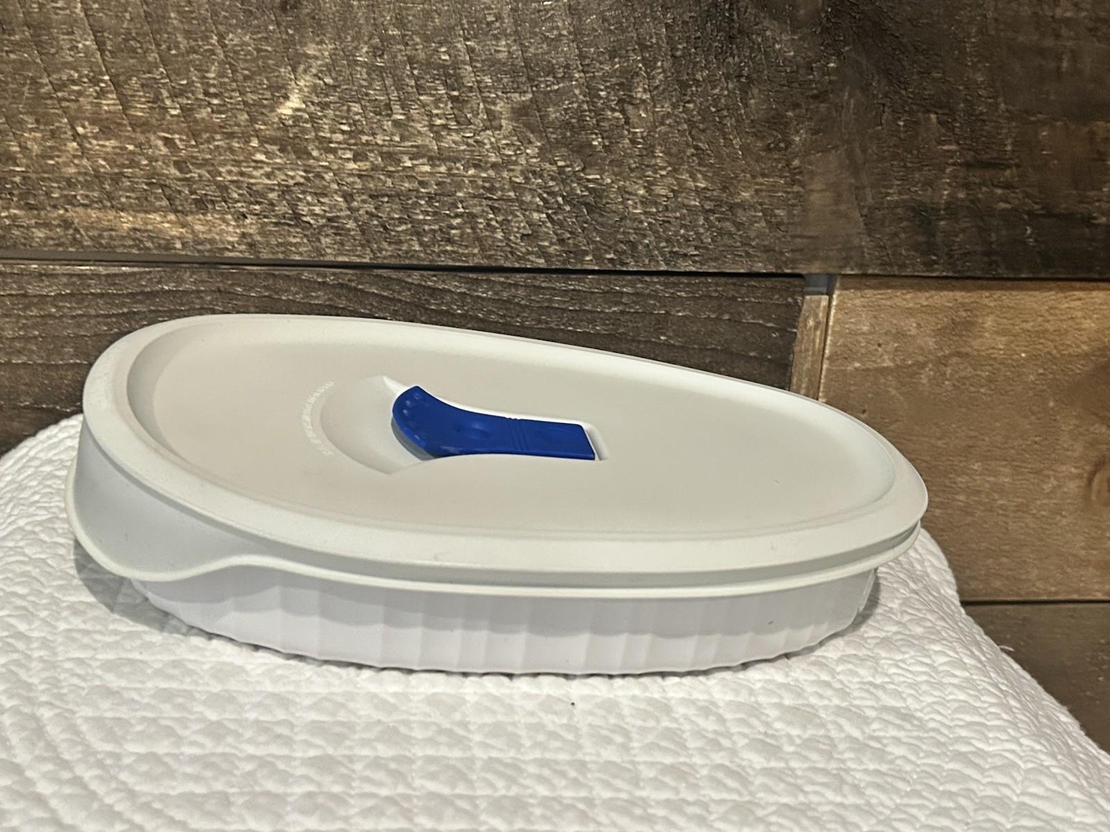 Corning Ware F-23-B French White 23oz Casserole Dish w/ Vent