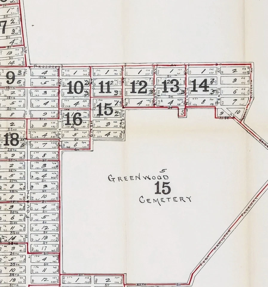 1914 Map BROOKLYN - RED HOOK - SUNSET PARK - GOWANUS - Original (26x22.75) - Image 3 of 4