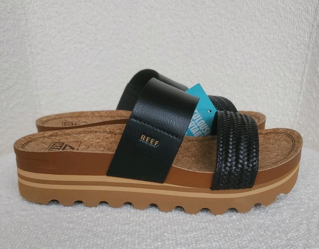 NWT REEF Cushion Vista Hi Cushion Comfort Size 7 Black Sandals