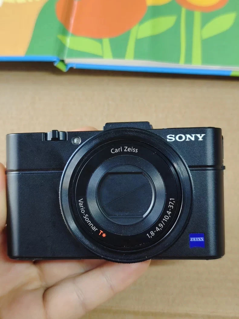 Sony DSC-RX100II 20-29.9MP Digital Cameras for Sale | Shop New