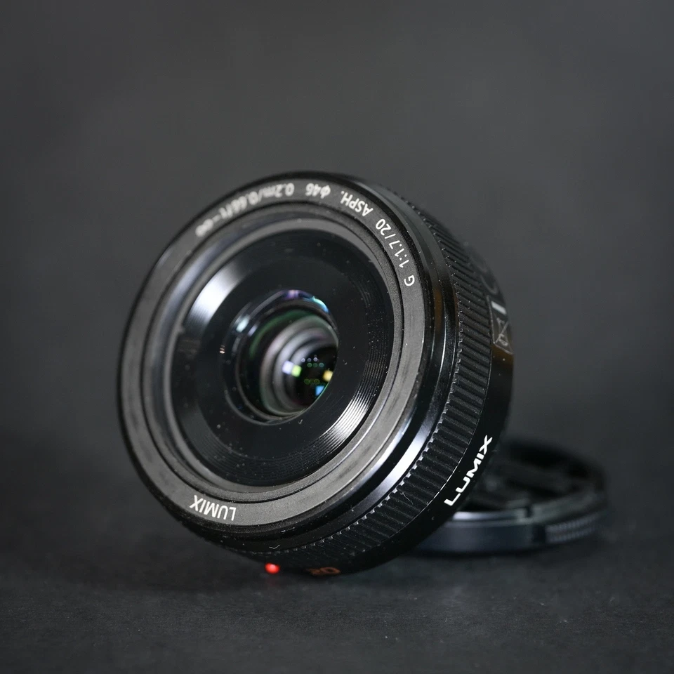 Panasonic LUMIX G 20mm f1.7 ASPH Lens for Micro Four Thirds - Image 2 of 2