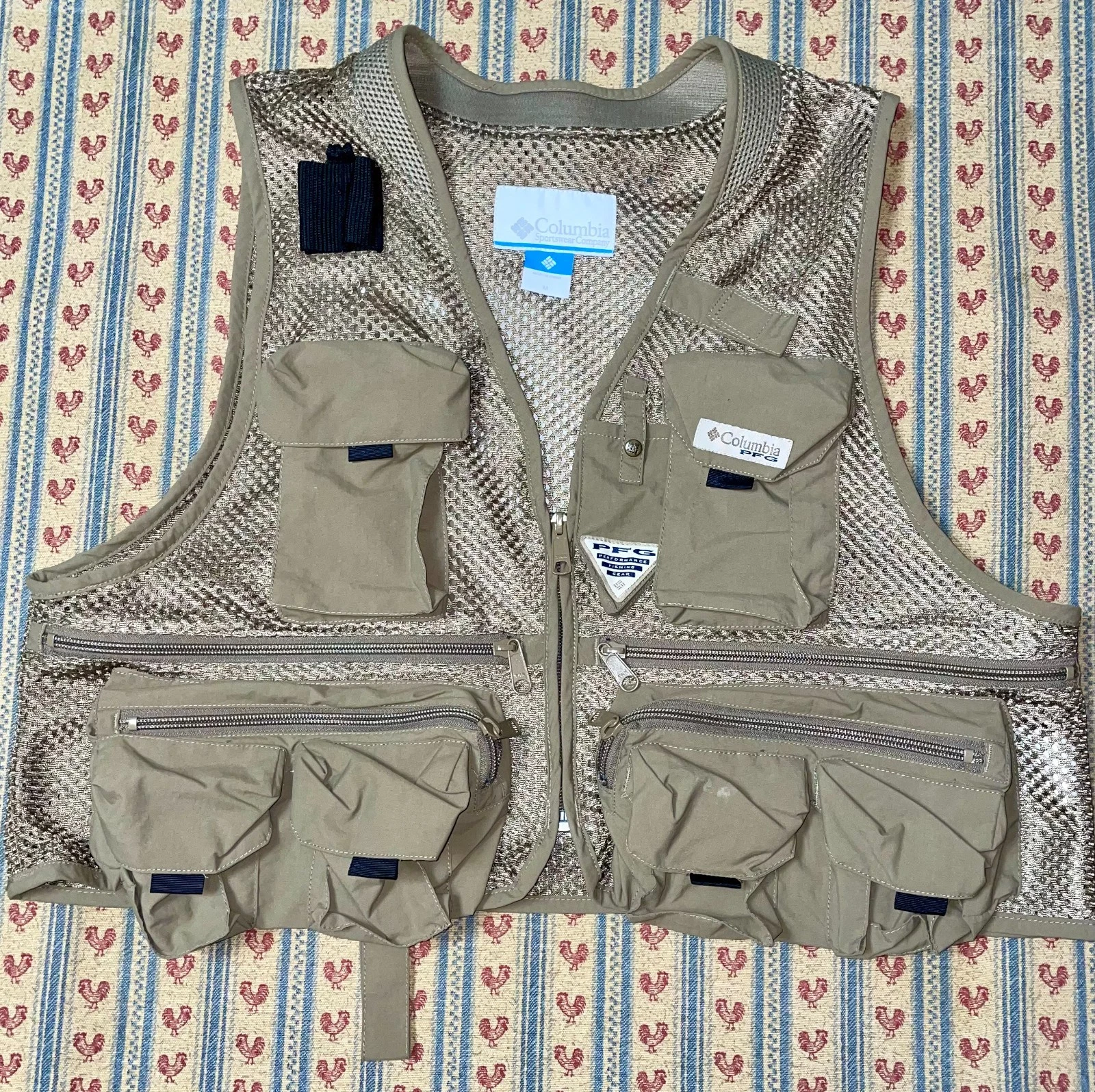 Columbia PFG Mesh Fishing Vest Khaki Men’s Medium Fly Fishing Multi Pocket