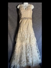 Beautiful Ivory Lace, Rhinestone, Satin Trimmed Wedding Gown w/Train NWOT