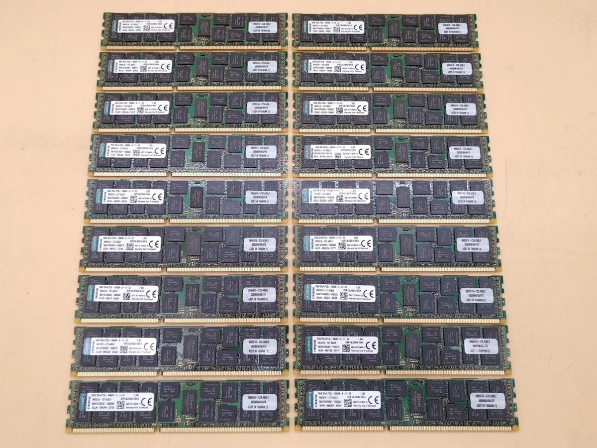 Kingston DIMM Computer Memory (RAM 16 GB Capacity per Module) for