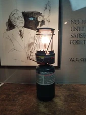 Vintage Coleman Leisure Line Propane Lantern Model 5130-700 tested works