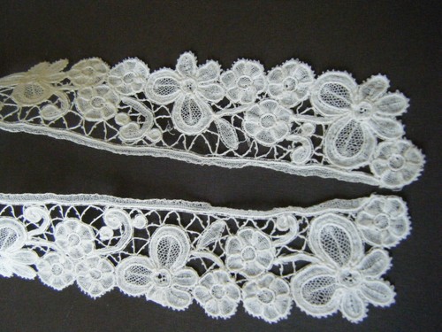 Antique Collar Brussels lace  high neck design hand done. - Picture 4 of 6