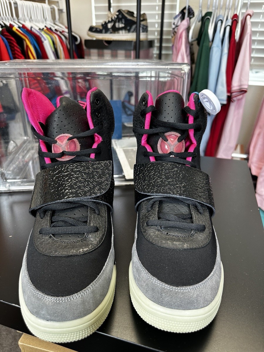 Promo Sample 2009 Nike Air Yeezy 1 ‘Blink’ Size 14 Kanye West YE A Nostalgic Ode to My “Sneaker King”: The Legendary Air  main image 3