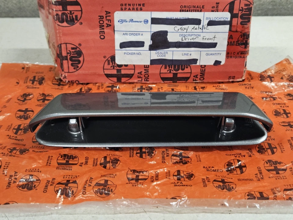 Alfa Romeo 164 164L 1991-1995 conductor delantero LF manija de puerta palanca gris metálico Foto 4 de 4