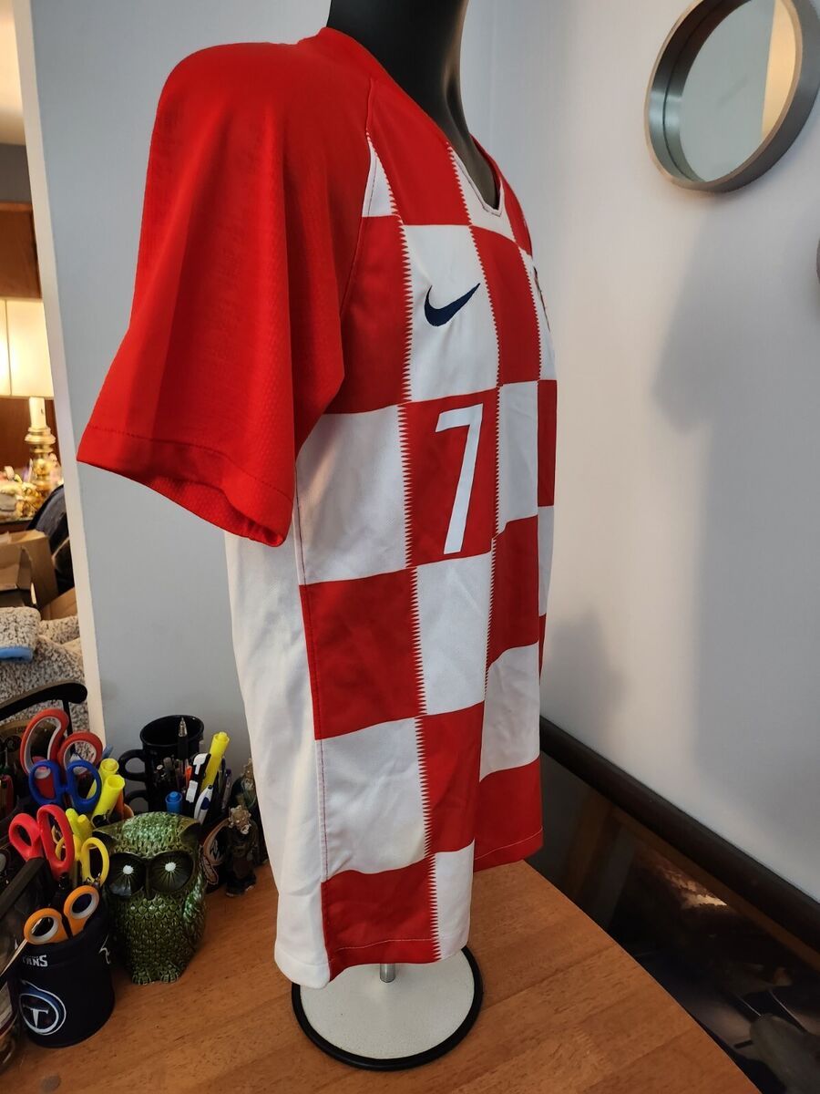 Mint! Nike Croatia HNS 2018 Ivan Rakitic #7 Soccer Football Mint! Nike Croatia HNS 2018 Ivan Rakitic #7 Soccer Football