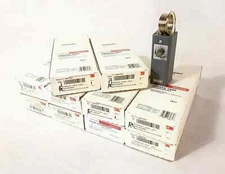 Honeywell T6054A 1005 Line Voltage Commercial Temperature Control Thermostat NEW