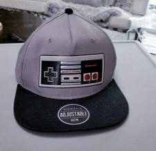 GREY 2019 NINTENDO NES CONTROLLER SNAPBACK HAT GREAT CONDITION ONE SIZE FITS ALL