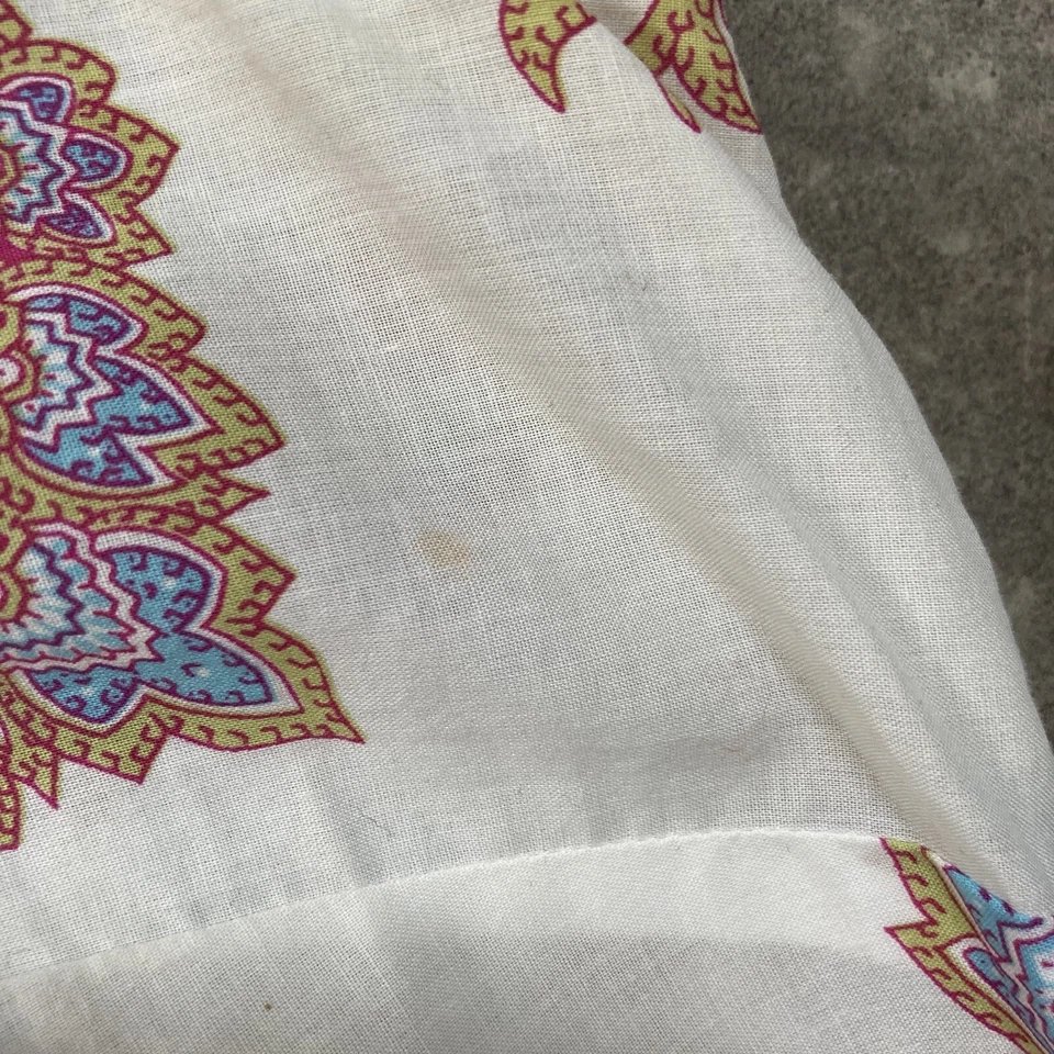 Robert Graham Shirt Womens sz Small Paisley Tank Silk Trim Sequin Multicolor - Image 3 of 4