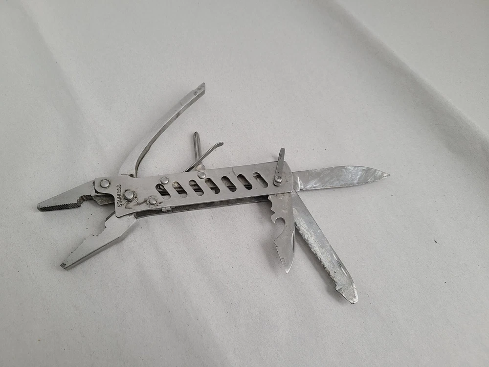 Multi Tool Portable Outdoor Survival Plier Compact Pocket Stainless Steel, C4#10