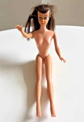 Vintage 1964 Mattel SWIRL PONYTAIL Barbie Doll Brunette