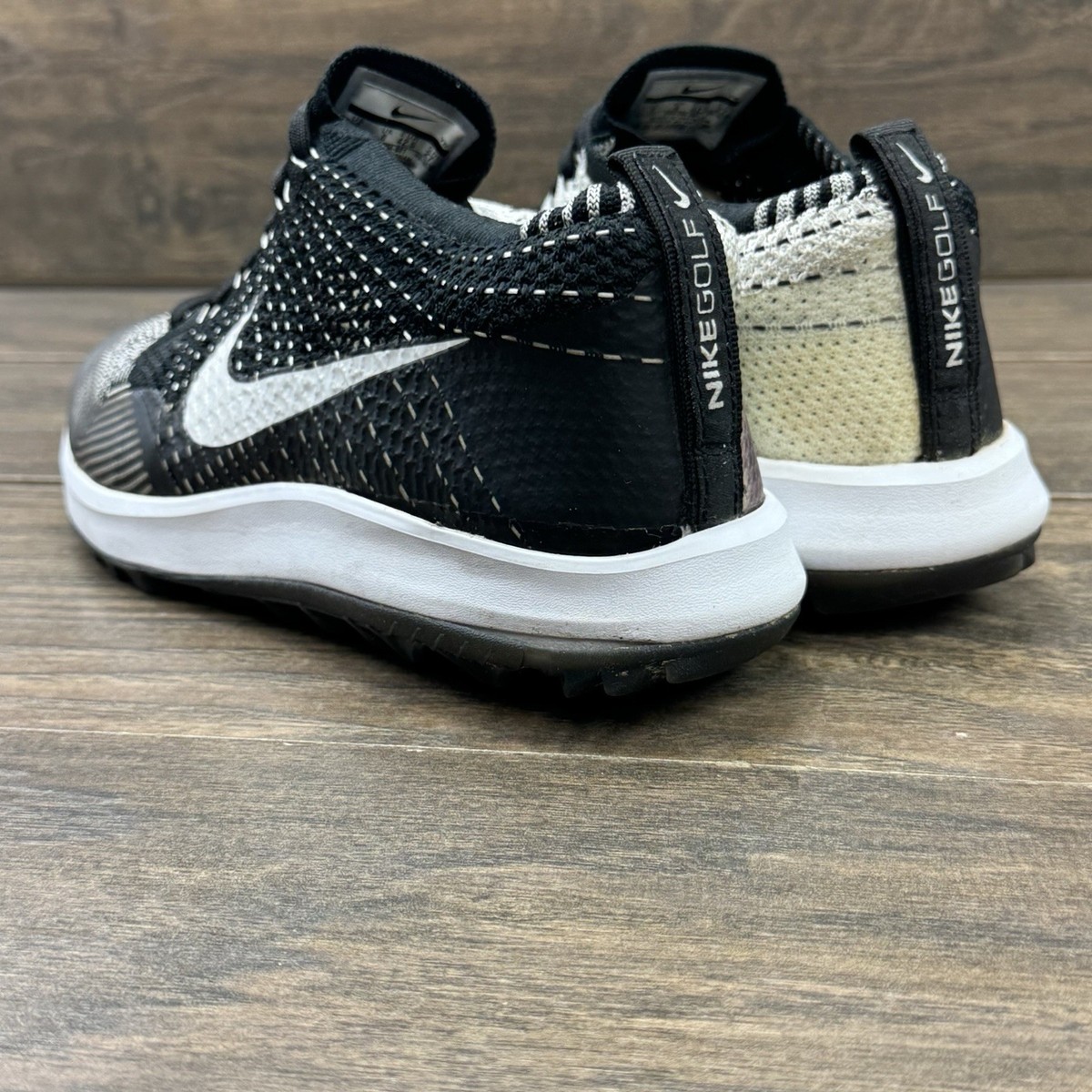 Nike Golf Shoes Mens 9 Flyknit Racer G Spikeless Oreo Black White