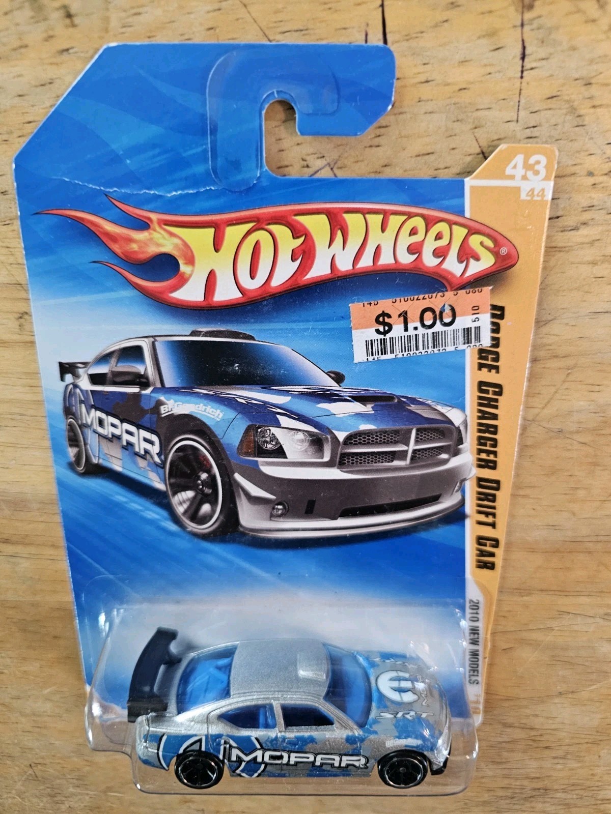 Hot Wheels Dodge Charger Drift Car; Silver And Blue; 2010 New Models 43/44