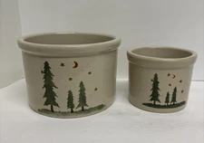 Robinson Ransbottom Low Crock 1 Qt. and 1 Pint Trees Stars Christmas Cabin Decor