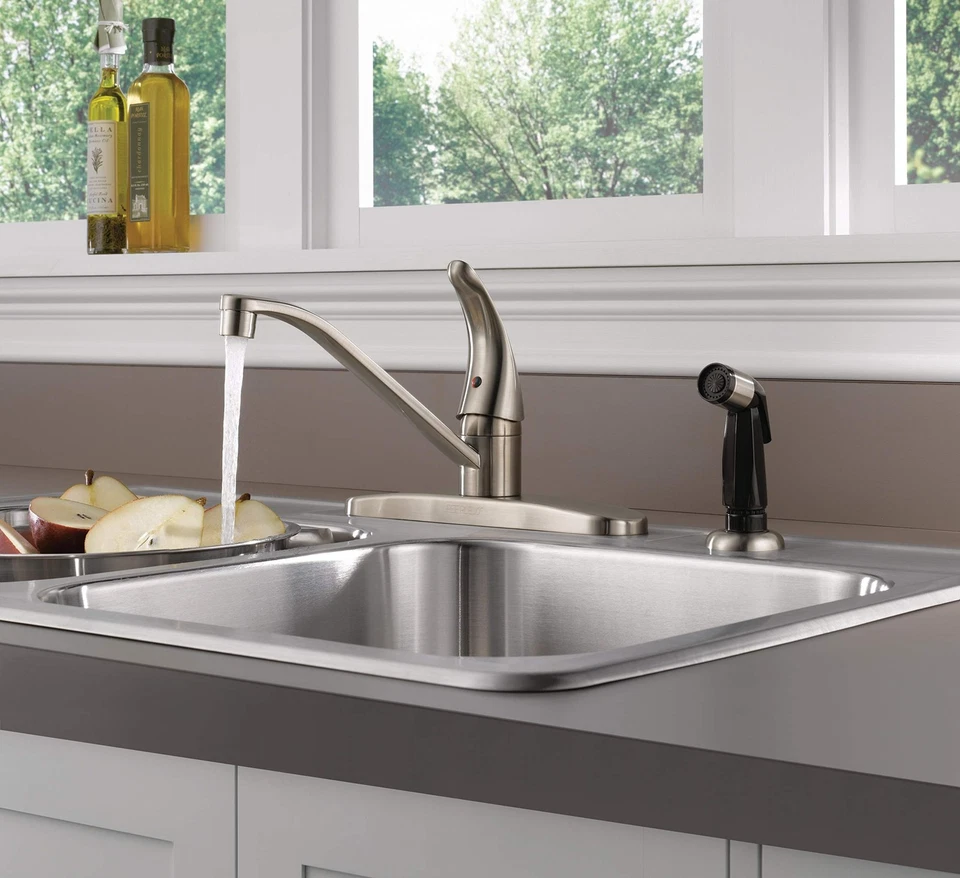 Peerless Stainless Steel Kitchen Faucet 1.5 Gpm 360 Swivel Side Sprayer — 第 2/4 张图片