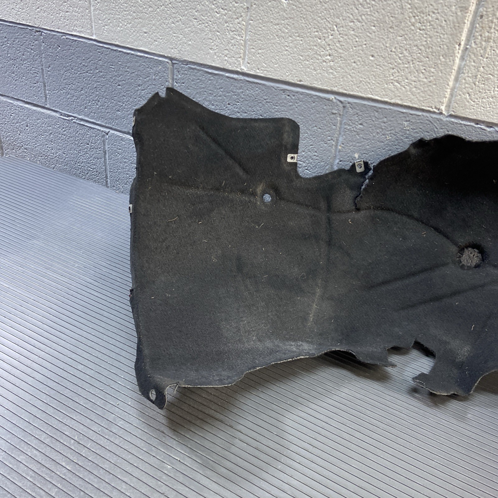2018-2023 Ferrari Portofino F164 Front Right Rearward Fender Liner OEM *NOTE*