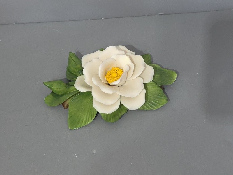 Vintage ROSA ALBA Franklin Mint Capodimonte Porcelain Figurine Made in Italy COA