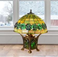 Tortoise Shell Turtle Back Tiffany Style Stained Glass Table Lamp in Green 20in