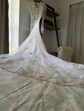 Michelangelo Lace Bridal Bolero Shrug Long Sleeve with Long Train
