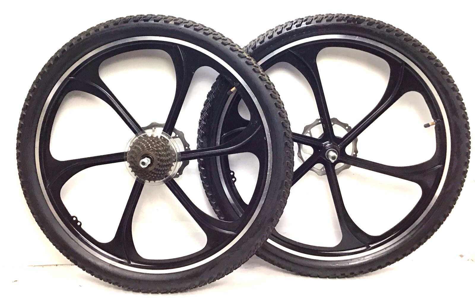 Mag Disc Wheel Set Black 7s Freewheel 2.25" Tires Mountain Bike #m8