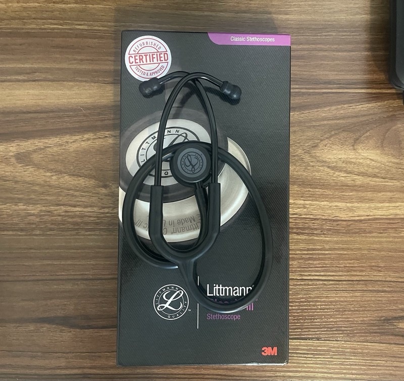 3M Littmann Classic III 27" Monitoring Stethoscope - Black Edition (5803)
