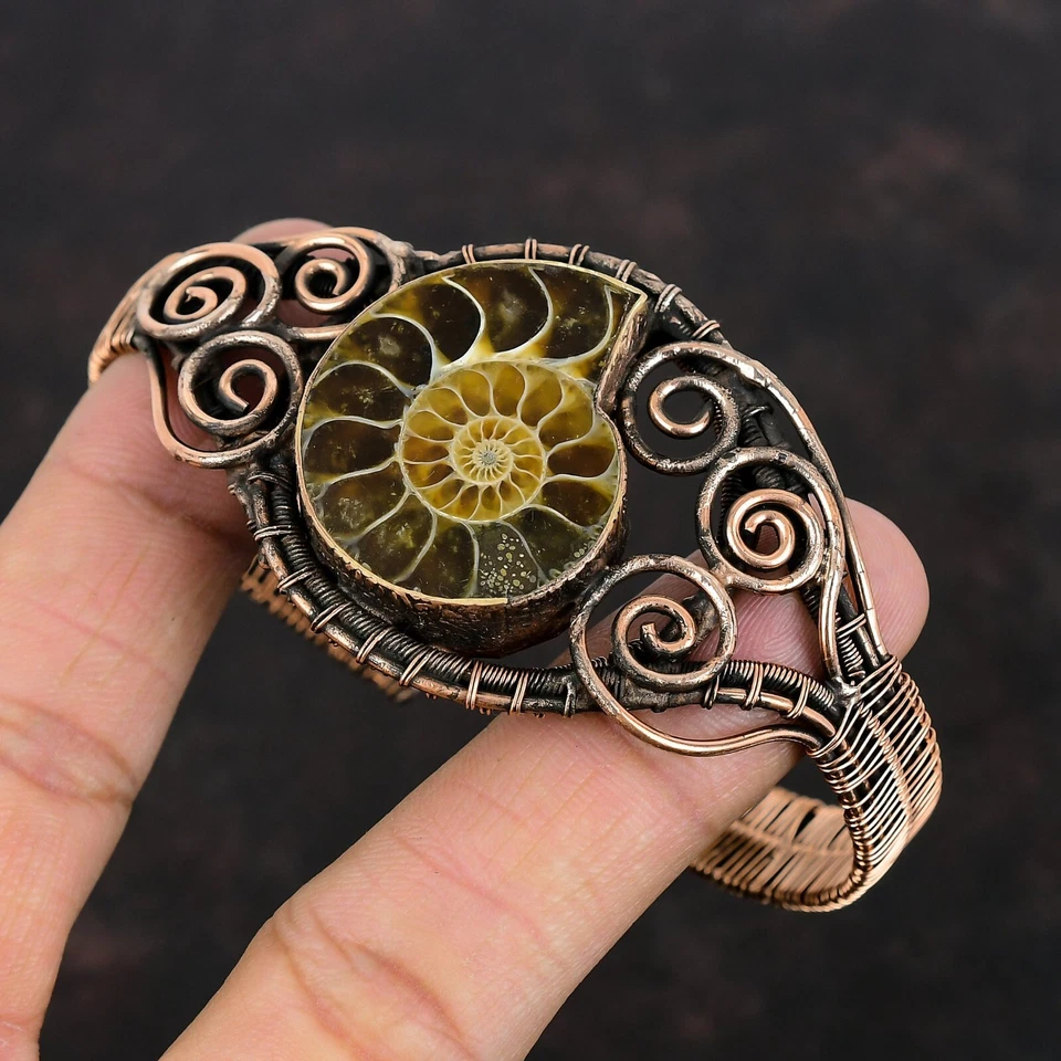 Brazalete ajustable envuelto en alambre para mamá regalo de cobre fósil de amonita Foto 4 de 4