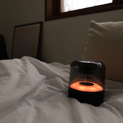 MOOAS Portable Rainbow Mood Light Wireless Bluetooth Speaker - Picture 4 of 6
