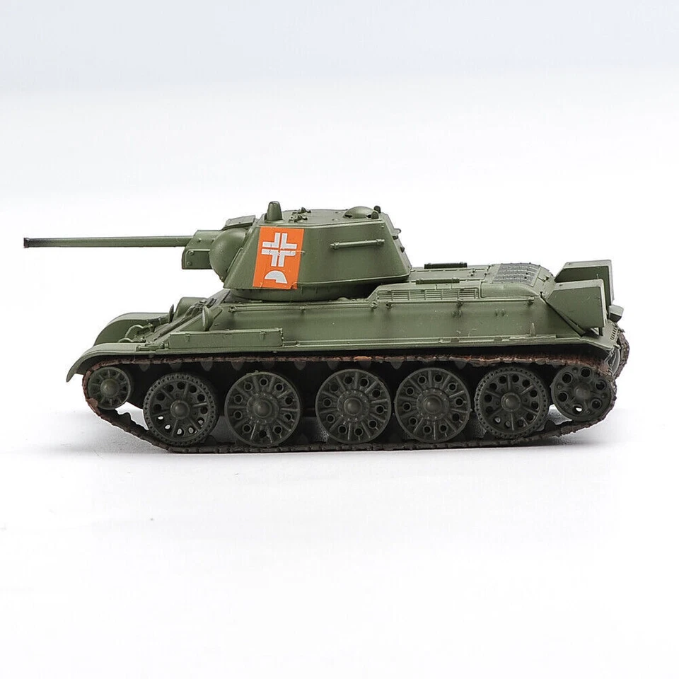 EASY MODEL 1:72 T-34/76 36268 Model 1943 German Army Military Tanks Vehicle Toy - Image 3 of 4