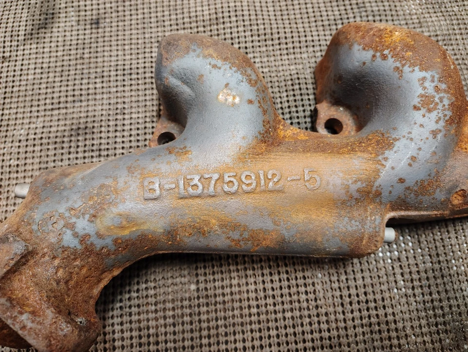 Buick Skylark Sport Wagon 1966 1967 LeSabre 340 diestro colector de escape 1375912 #2 Foto 4 de 4