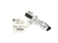 ALLEN BRADLEY 800H-HP2KB6AXXX SER. C (WH) NSMP