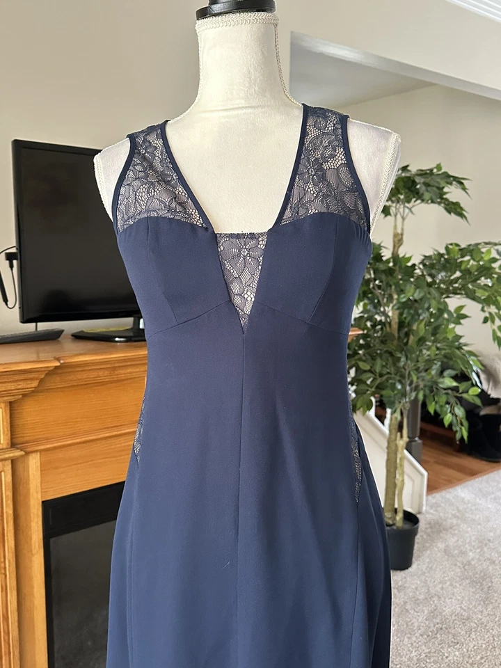 BCBGMAXAZRIA PARIS ARIEL Vestido Sirena Encaje Espalda Baile de graduación Formal Talla 2 $Venta al por menor 338 Foto 3 de 4