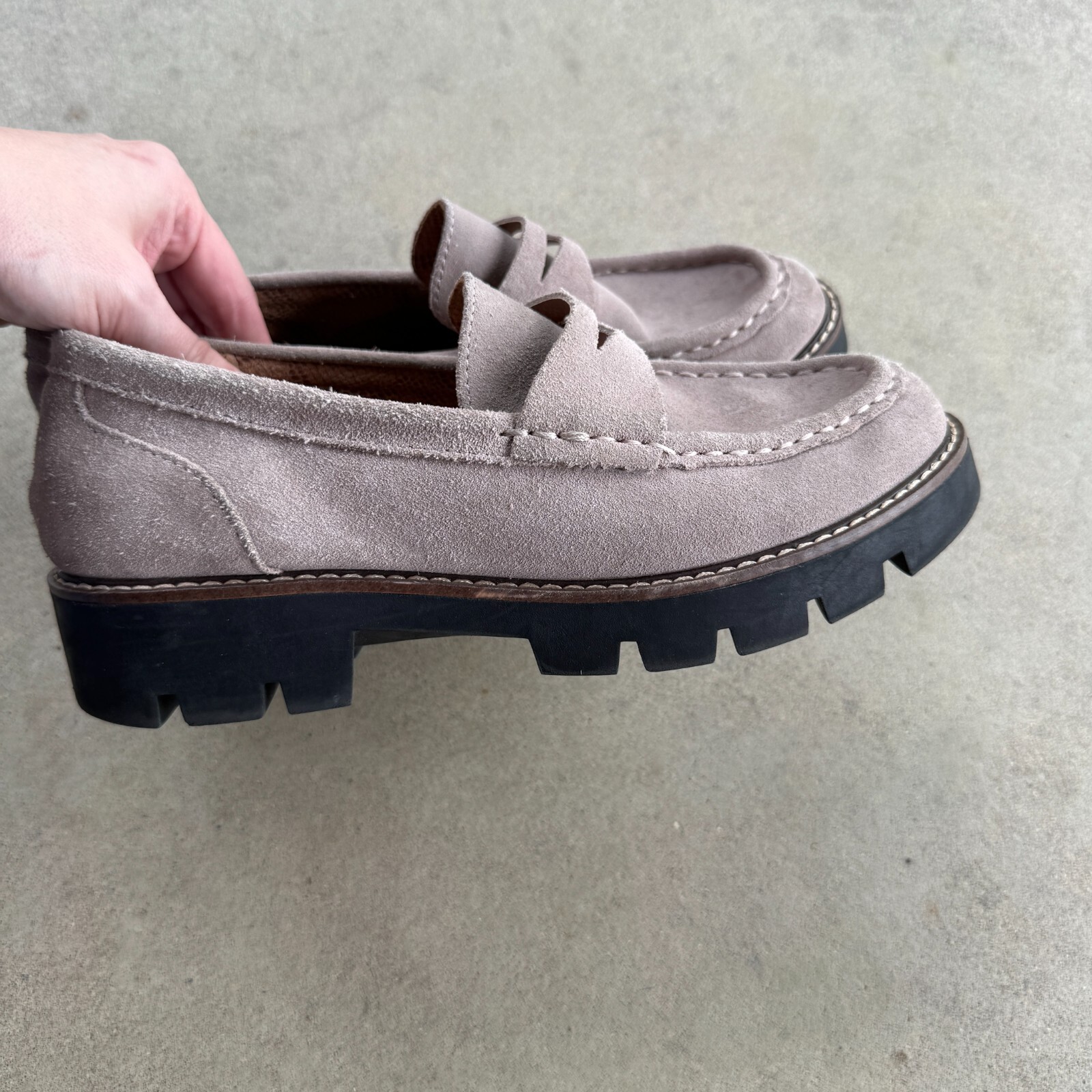 SAOLA Mocassini Gunner Ho of Harlow 1960 donna 8 5 scarpe suola a strappo in camoscio tortora chiaro